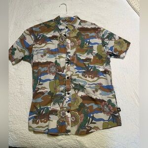 Howler Brothers shirt